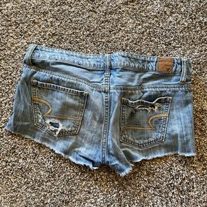 American Eagle denim shorts size 6